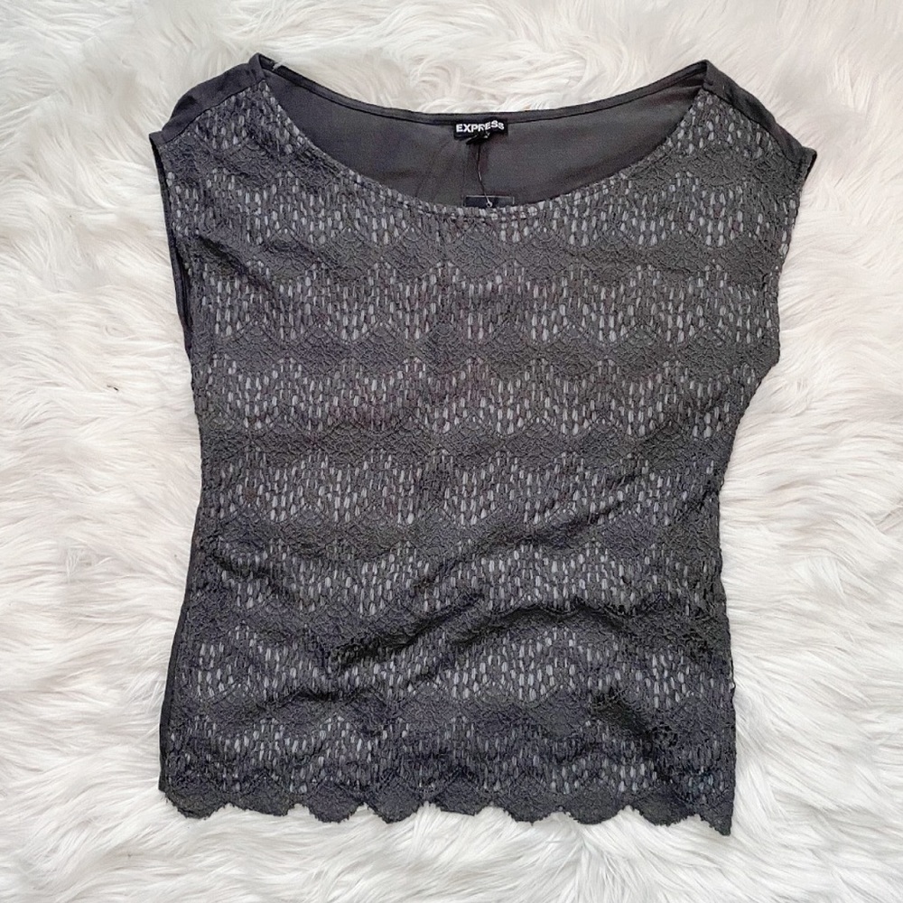 NWT Express lace scoop neck shirt